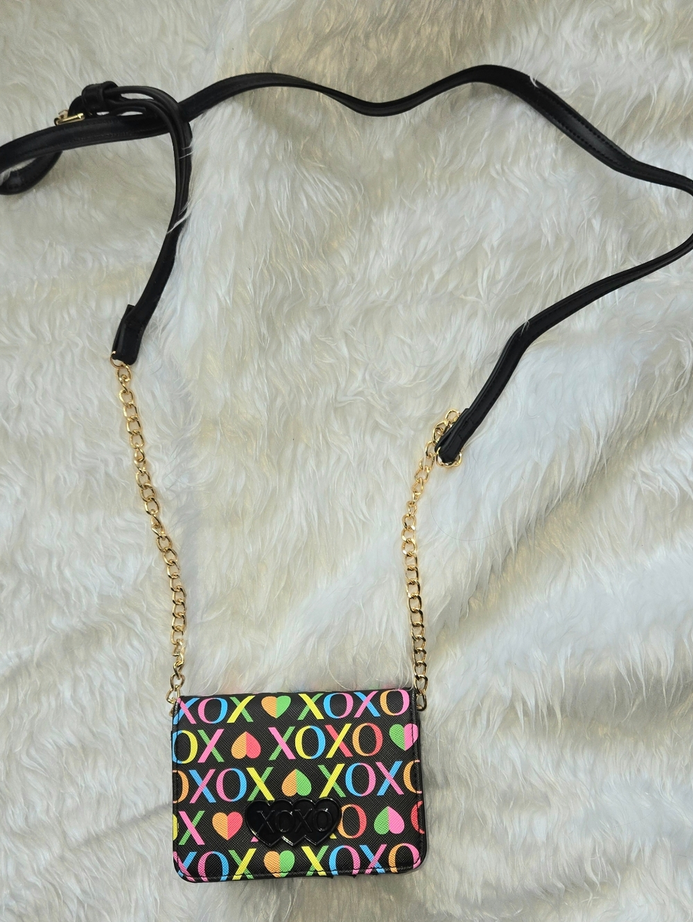 XOXO Black Crossbody with Multicolor XOXO & Heart Print Festival Purse